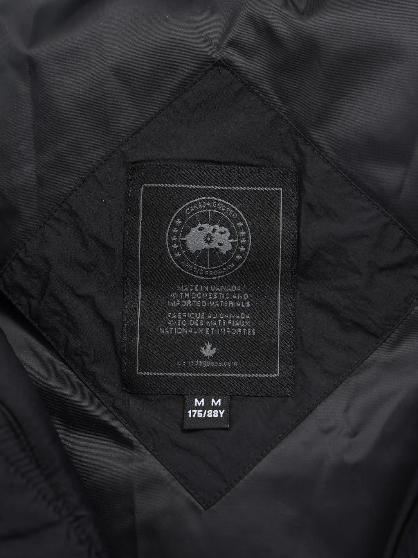 P560 CANADA GOOSE Canada Goose Lawrence Men's Black Black Label Down Vest Down Jacket 2804MB